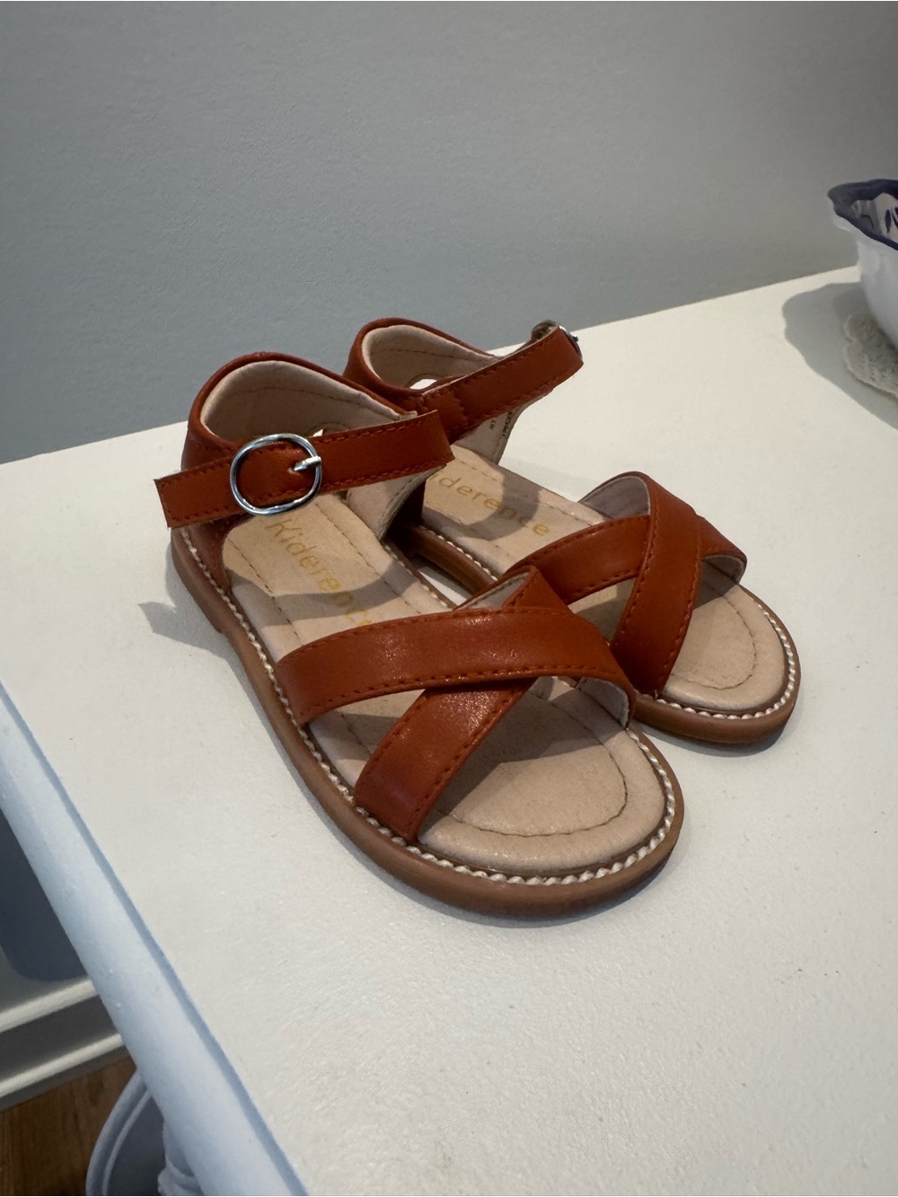 Kickers Kids Tan Brown Cross-Strap Leather Sandals